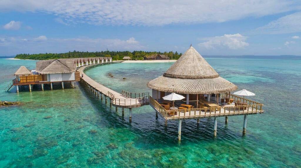 108° – 5* Maldives Villa holiday July-Aug 2020 7 nights 23kg baggage £1100pp 2people via Skyscanner